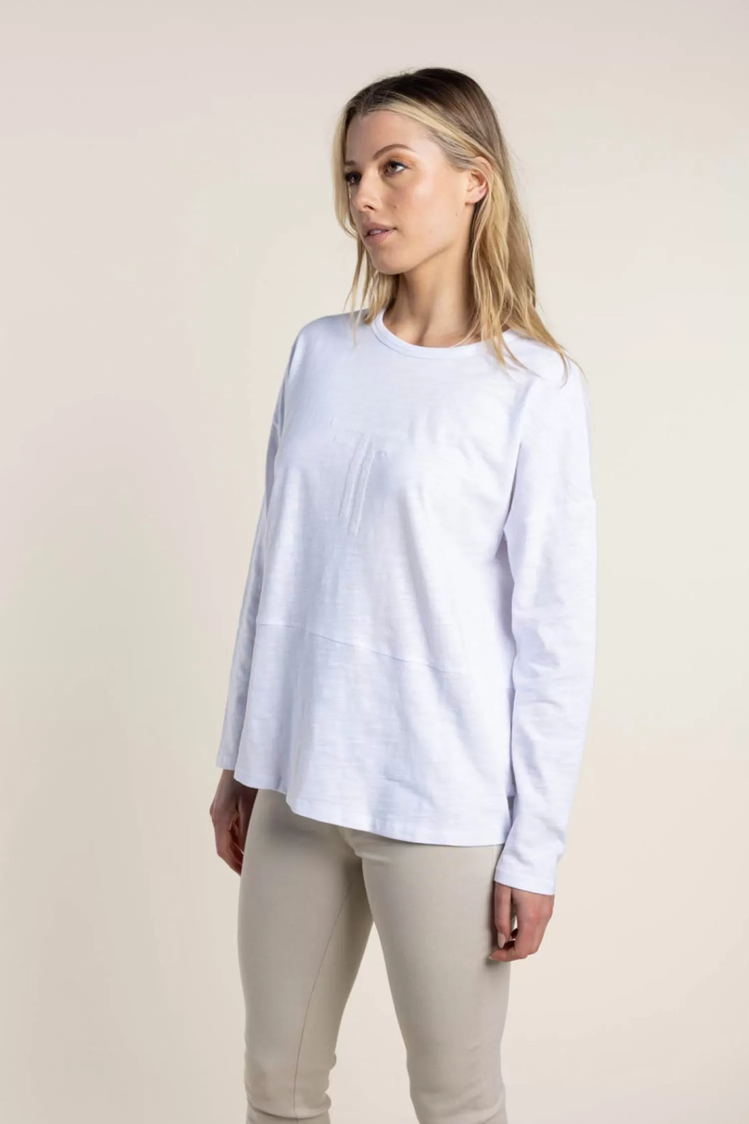 Two-T's Shirts & Tops*Alice Long Sleeve Tee - White - TT34