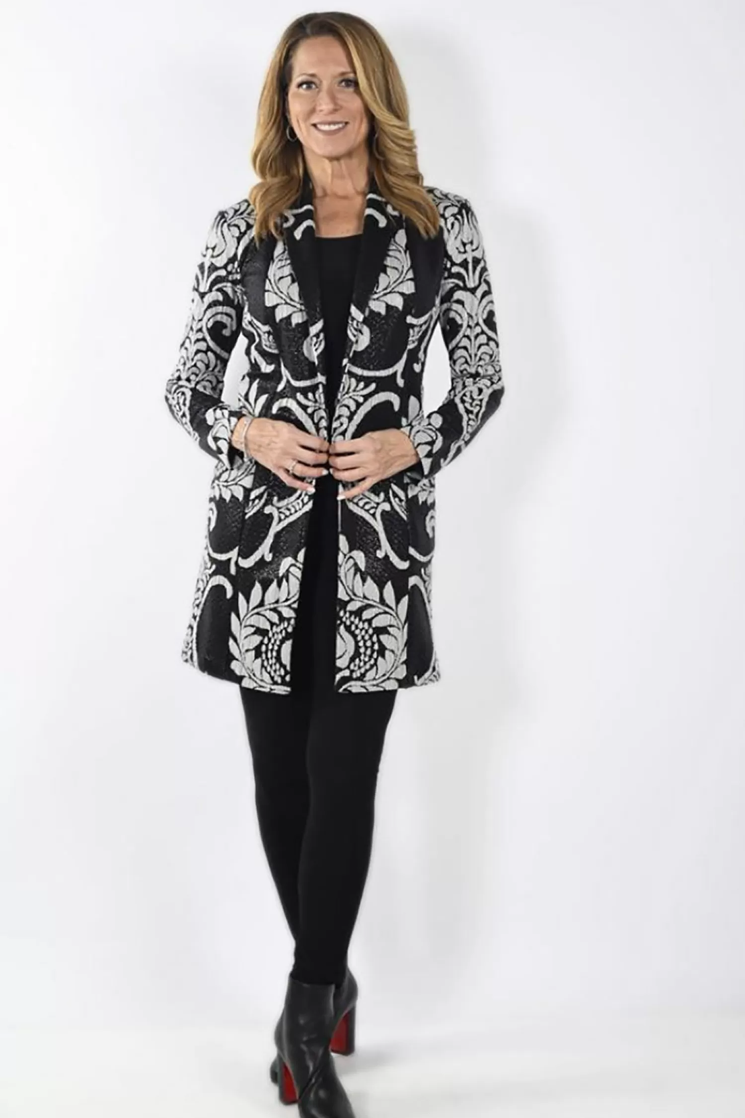Frank Lyman Coats & Jackets*Amaze Jacket - FL40