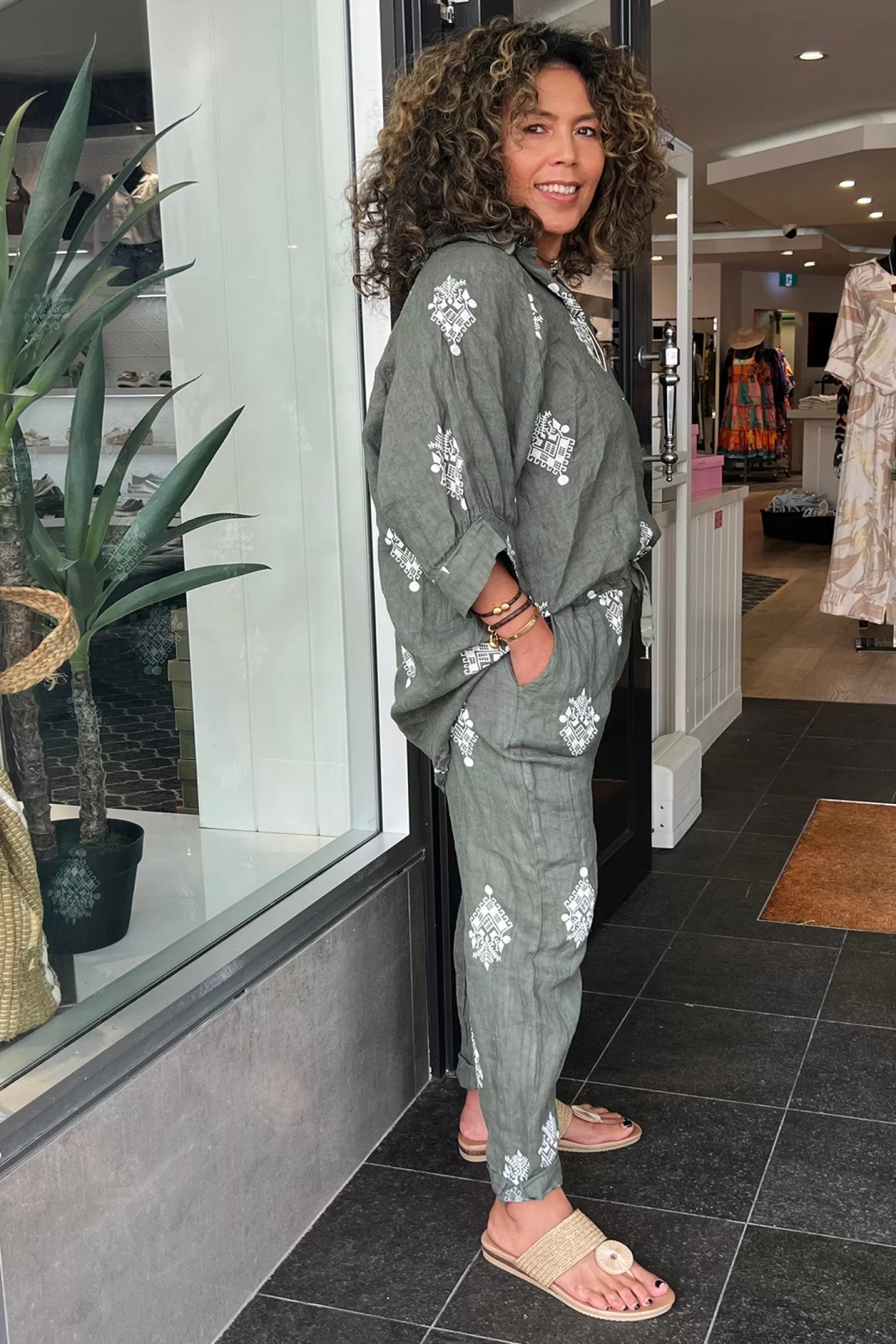 Cindy G Linen Lovers | Ladies Pants*Aztec Print Pants - Green - CG43