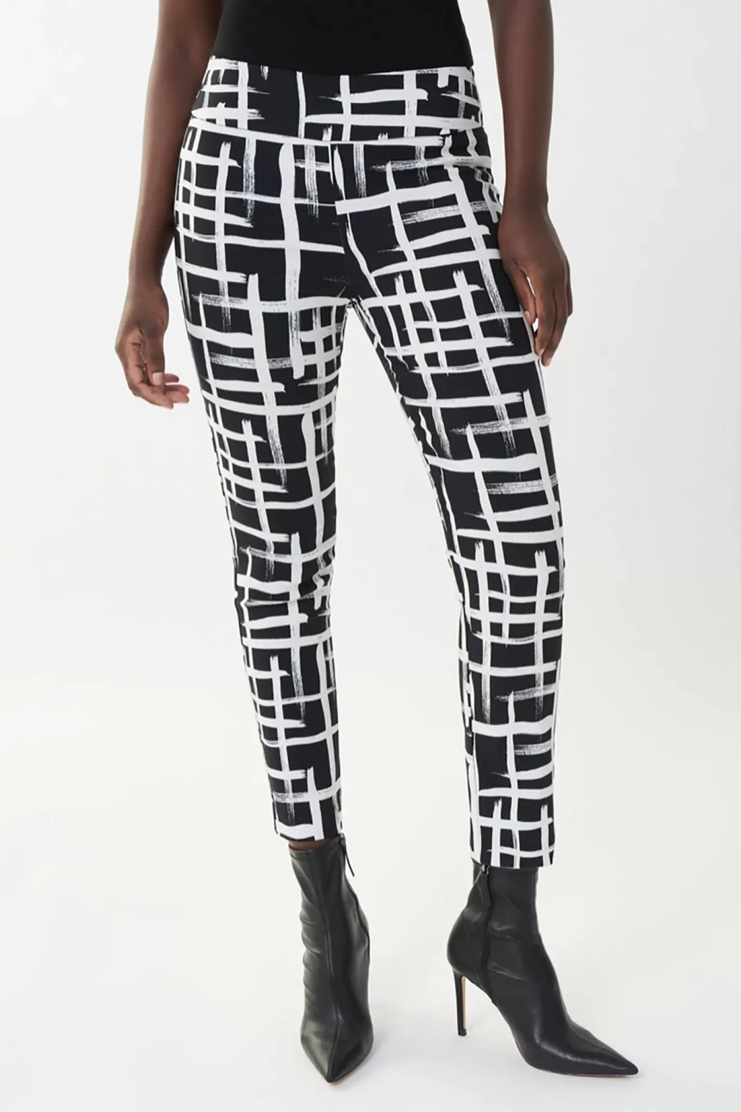 Joseph Ribkoff Ladies Pants*Block Inspired Pants - Black& White - JR124