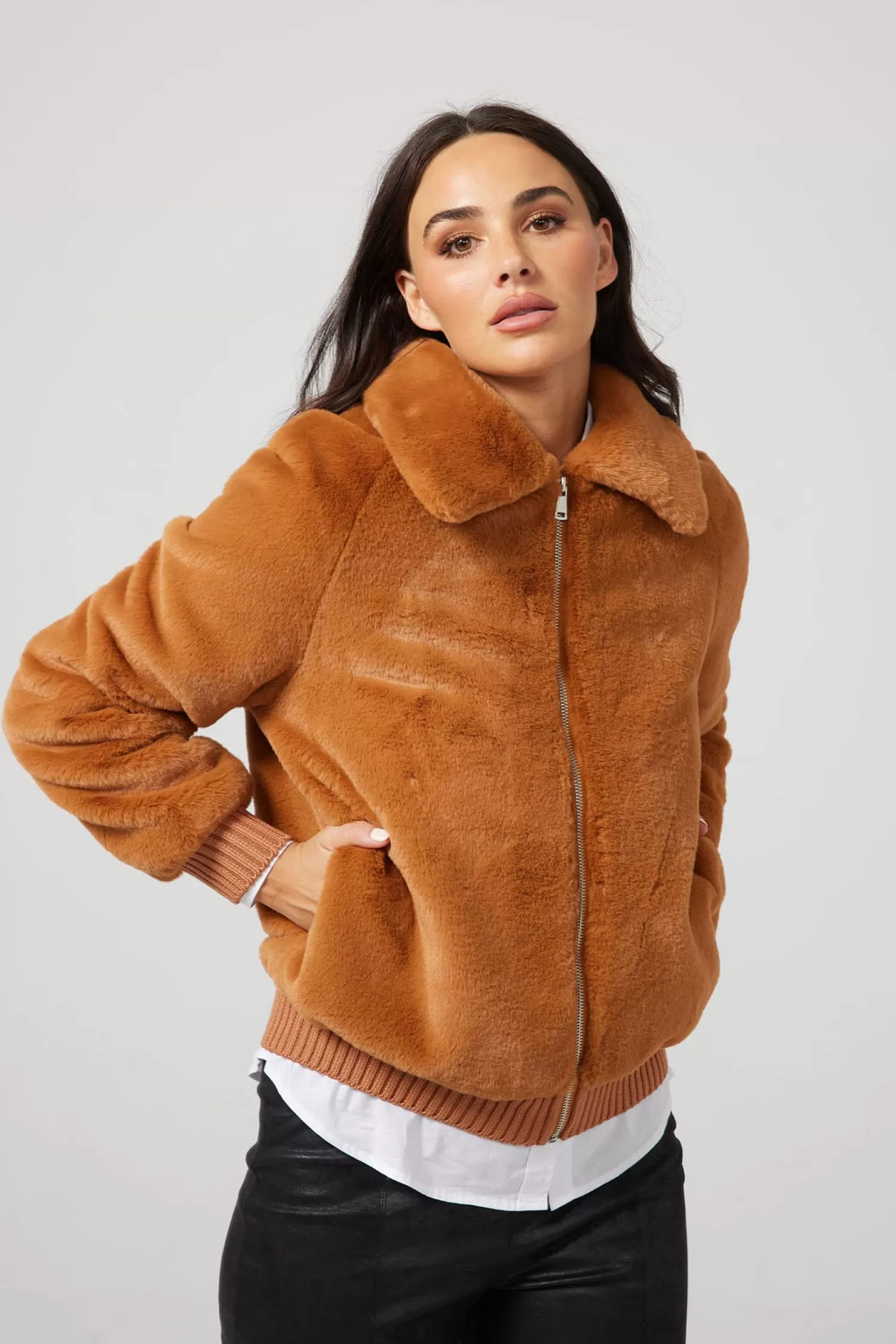 Brave & True Coats & Jackets*Celeste Bomber - Golden - BT23