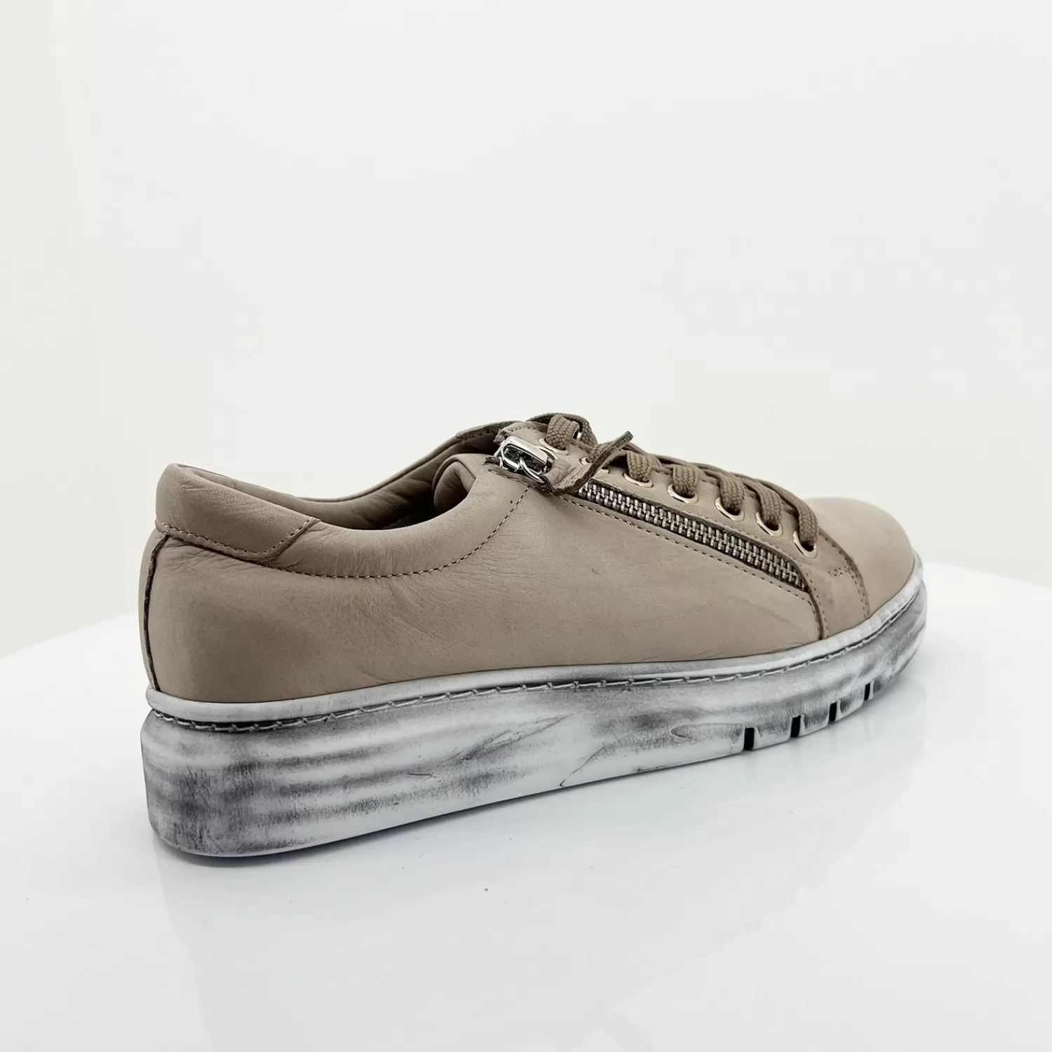 Rilassare Sneakers*Dark Stone Tatter Leather Sneaker - RS3