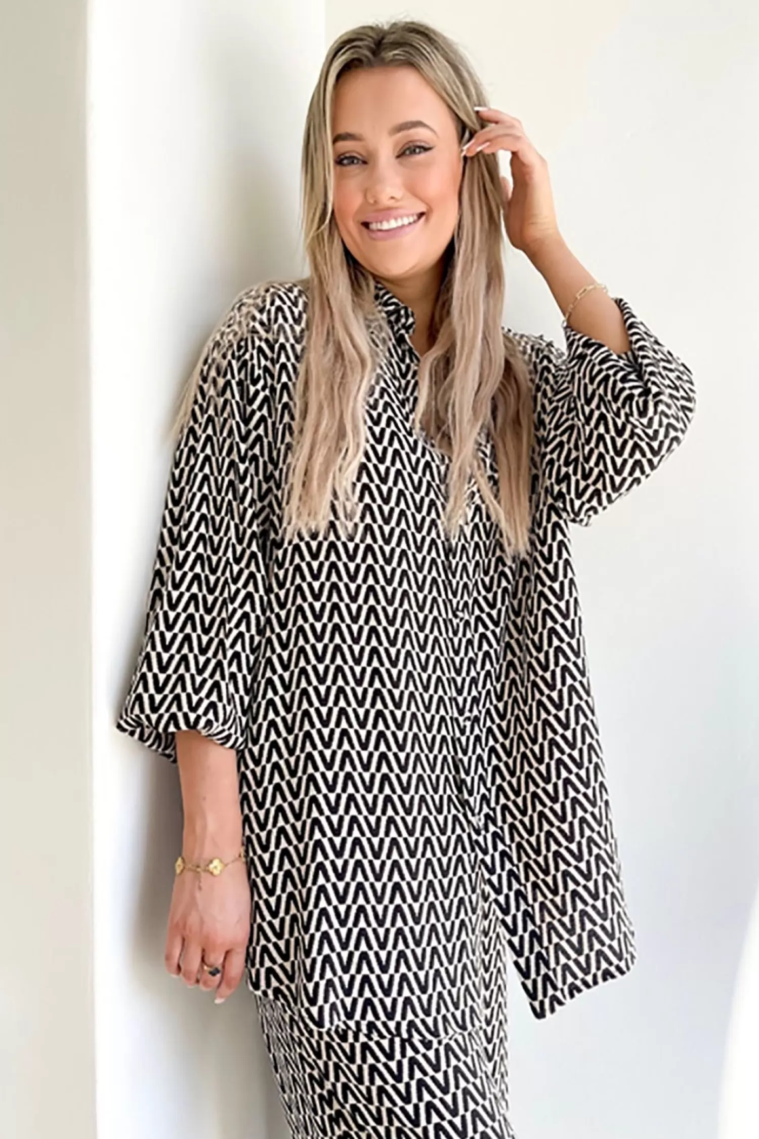Pizazz Boutique Shirts & Tops*Drew BamBoo Shirt - Geo - SO11