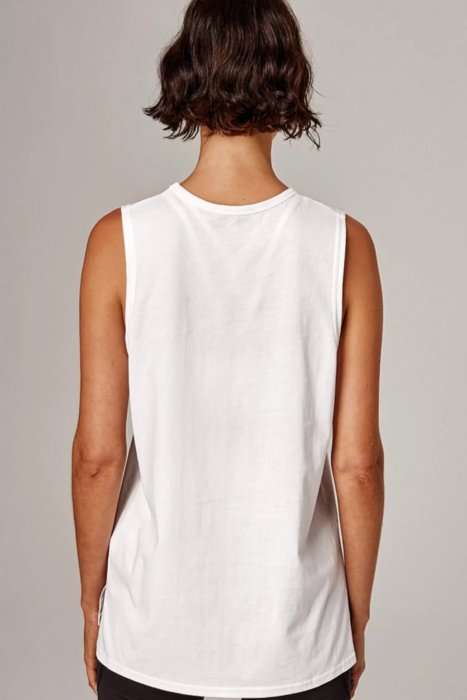 Running Bare Activewear*Easy Rider Muscle Tank - White - RB8