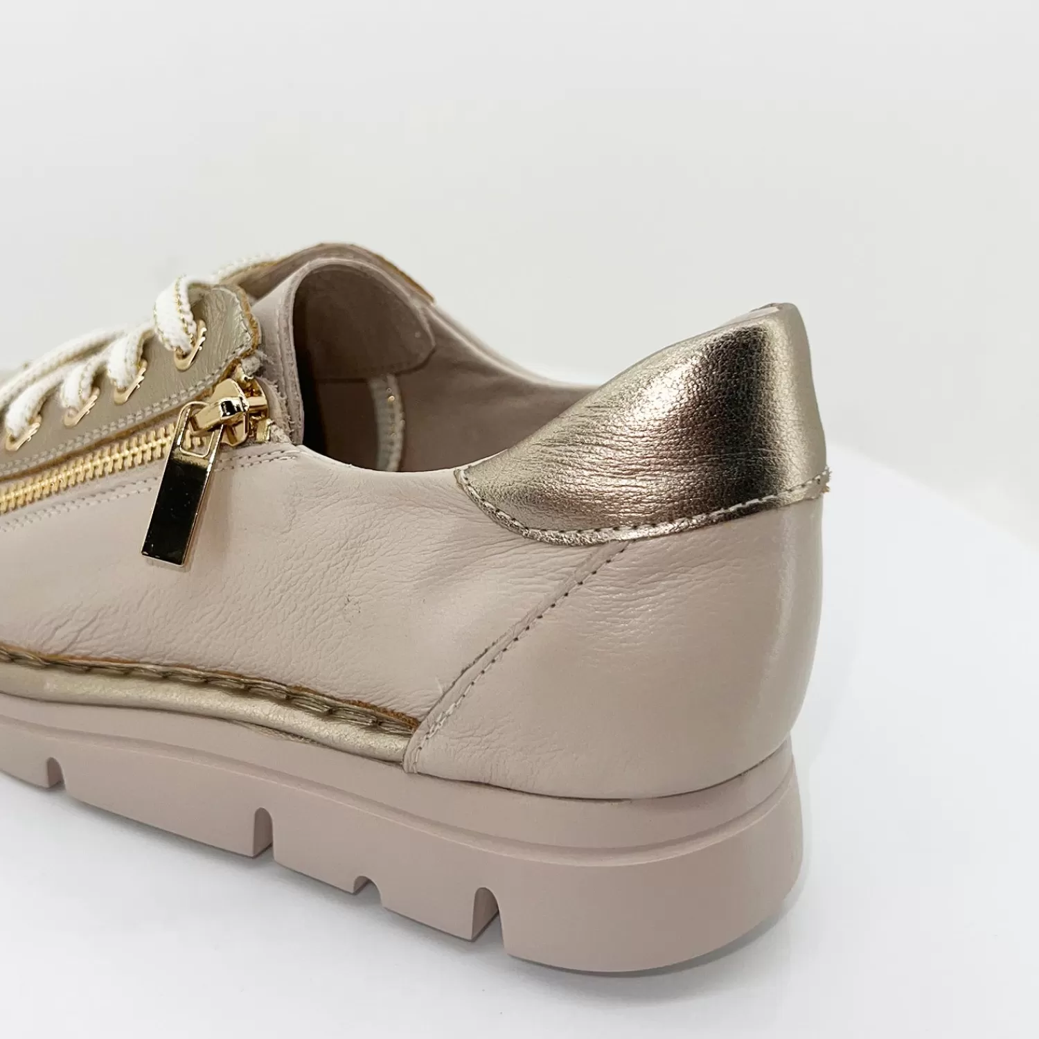 Top End Shoes Sneakers*Elos Sneaker - Nougat - TE8