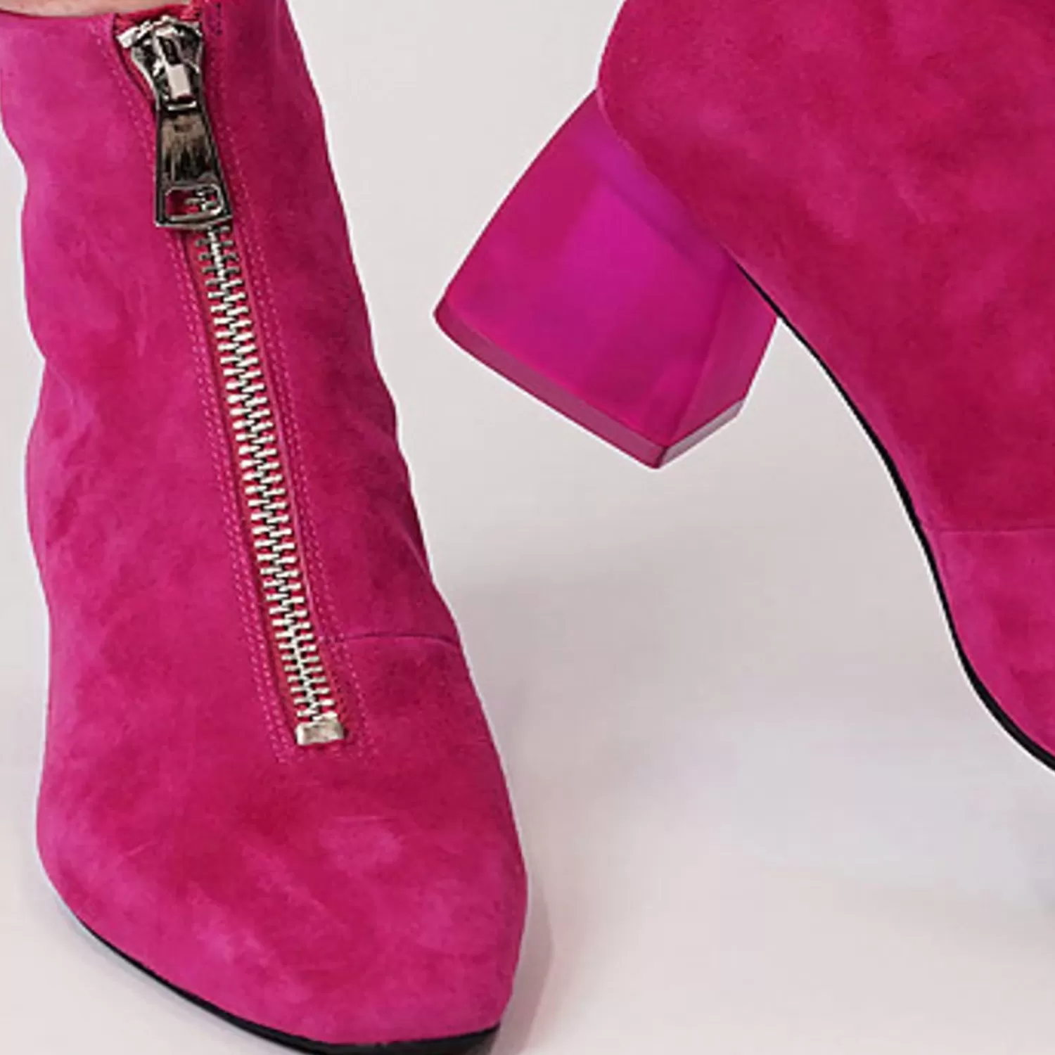 Django & Juliette Boots*Fuchsia Molano Boots - DJ28