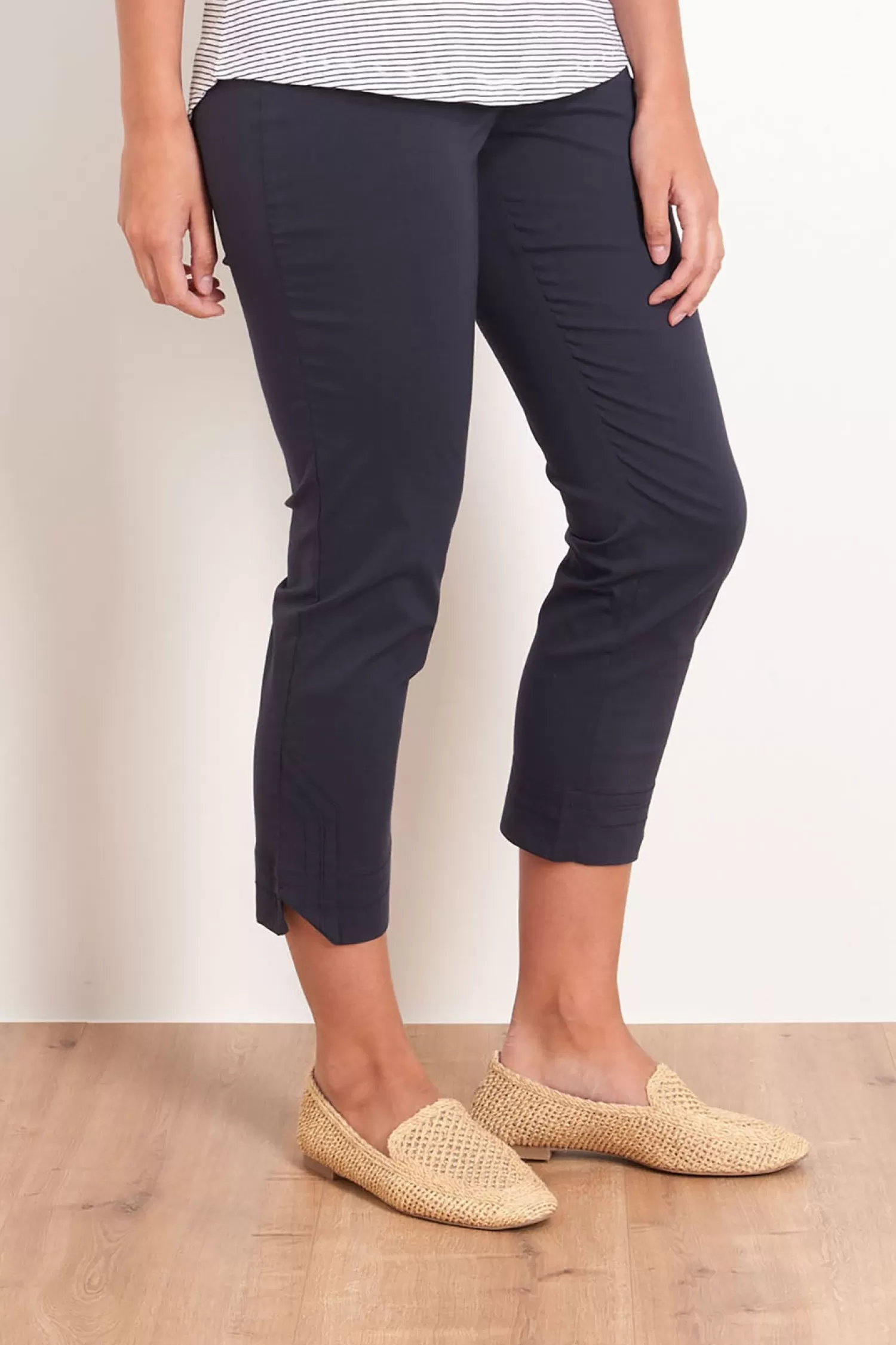 Foil Ladies Pants*Fuss Free Capri - Navy - F4