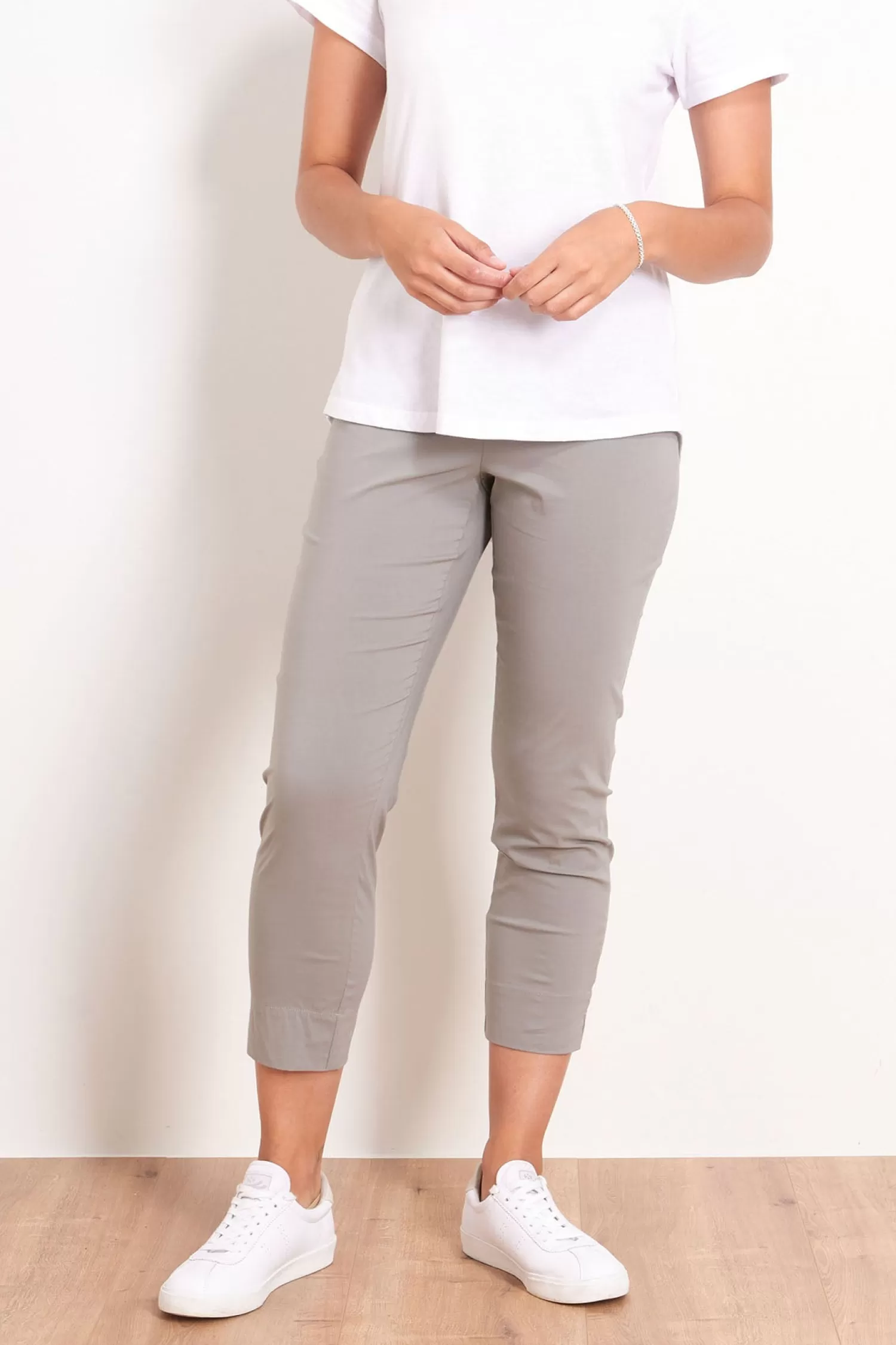 Foil Ladies Pants*Fuss Free Capri - Pebble - F4