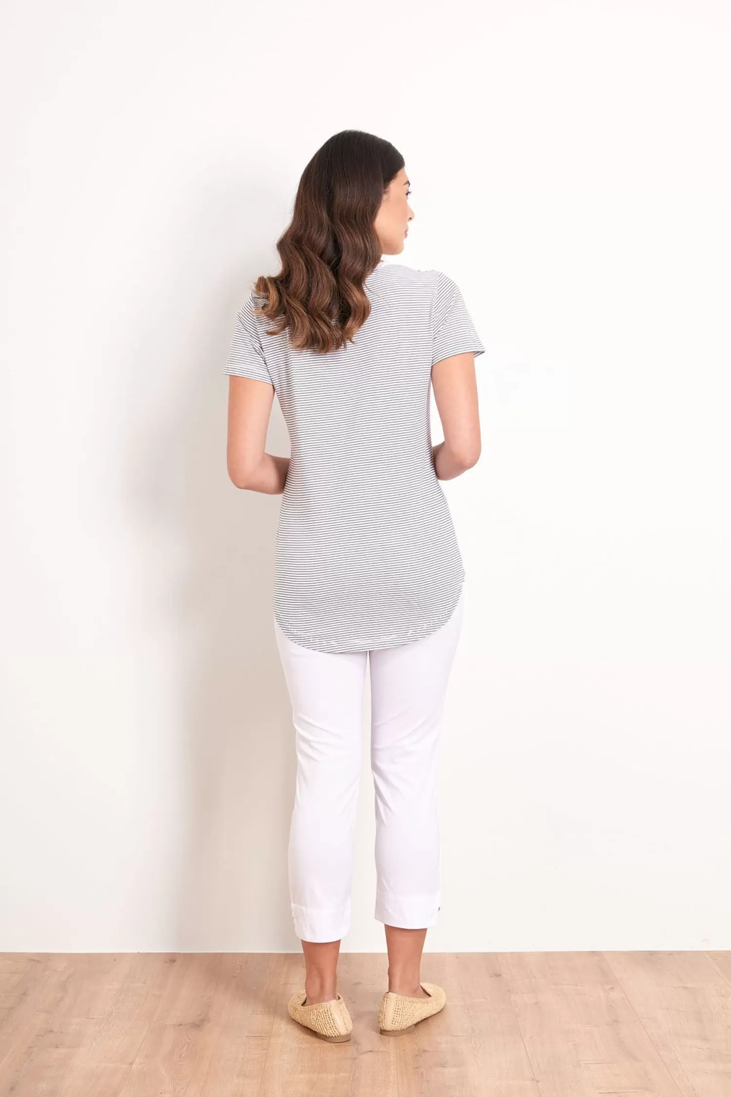 Foil Ladies Pants*Fuss Free Capri - White - F4