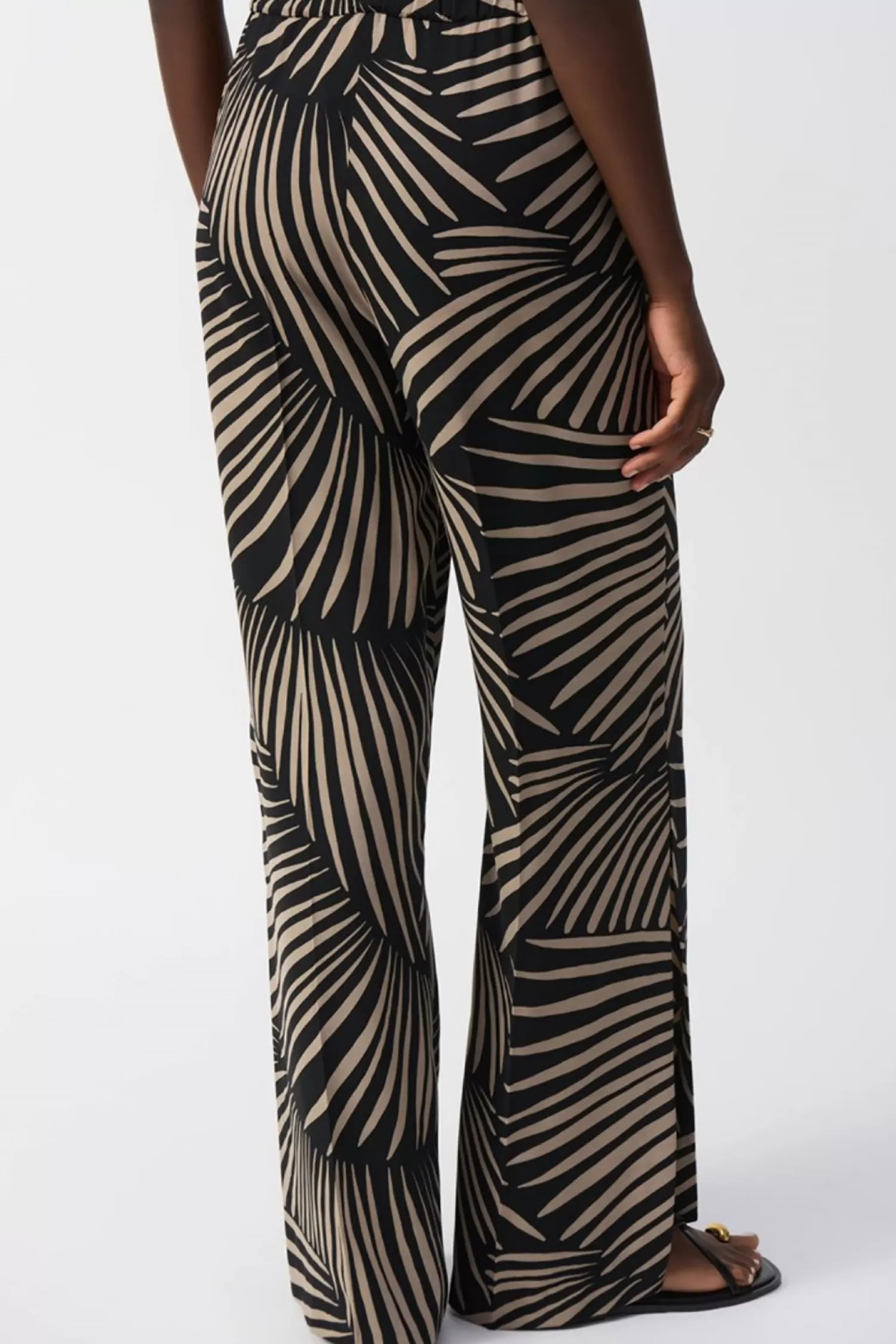 Joseph Ribkoff Ladies Pants*Gauze Tropical Print Wide Leg Pant - Black - JR56