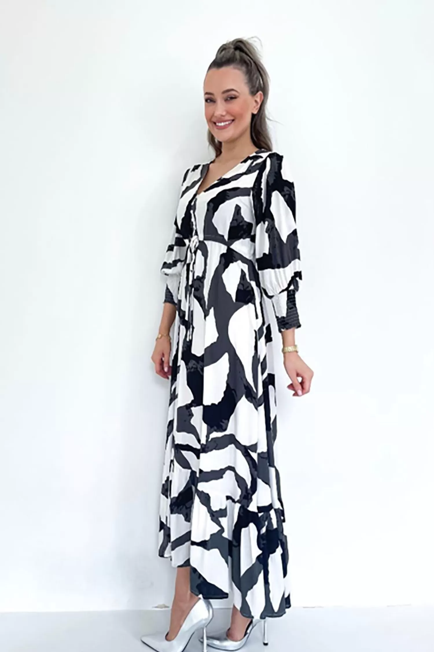 Pizazz Boutique Dresses*Monique Maxi - Watermark - SO2