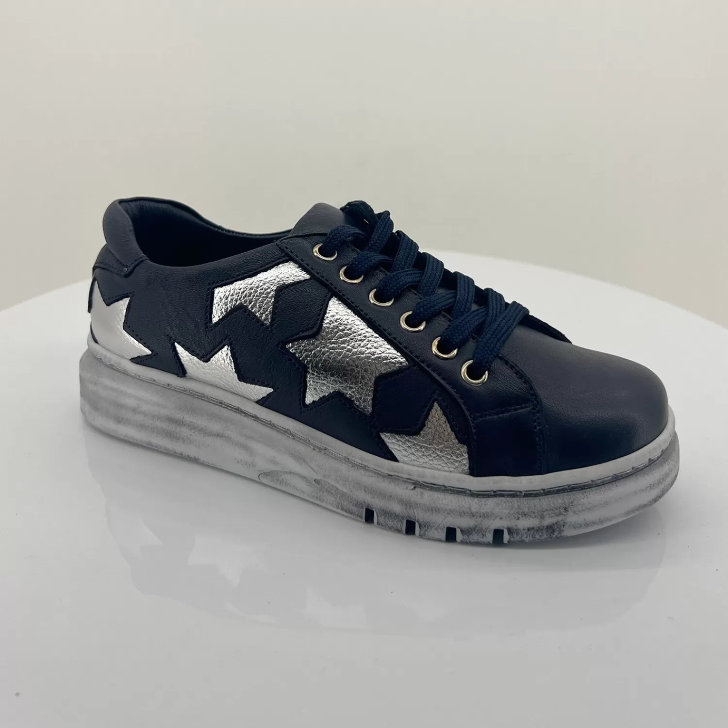 Rilassare Sneakers*Navy Silver Taipei Sneaker - RS35