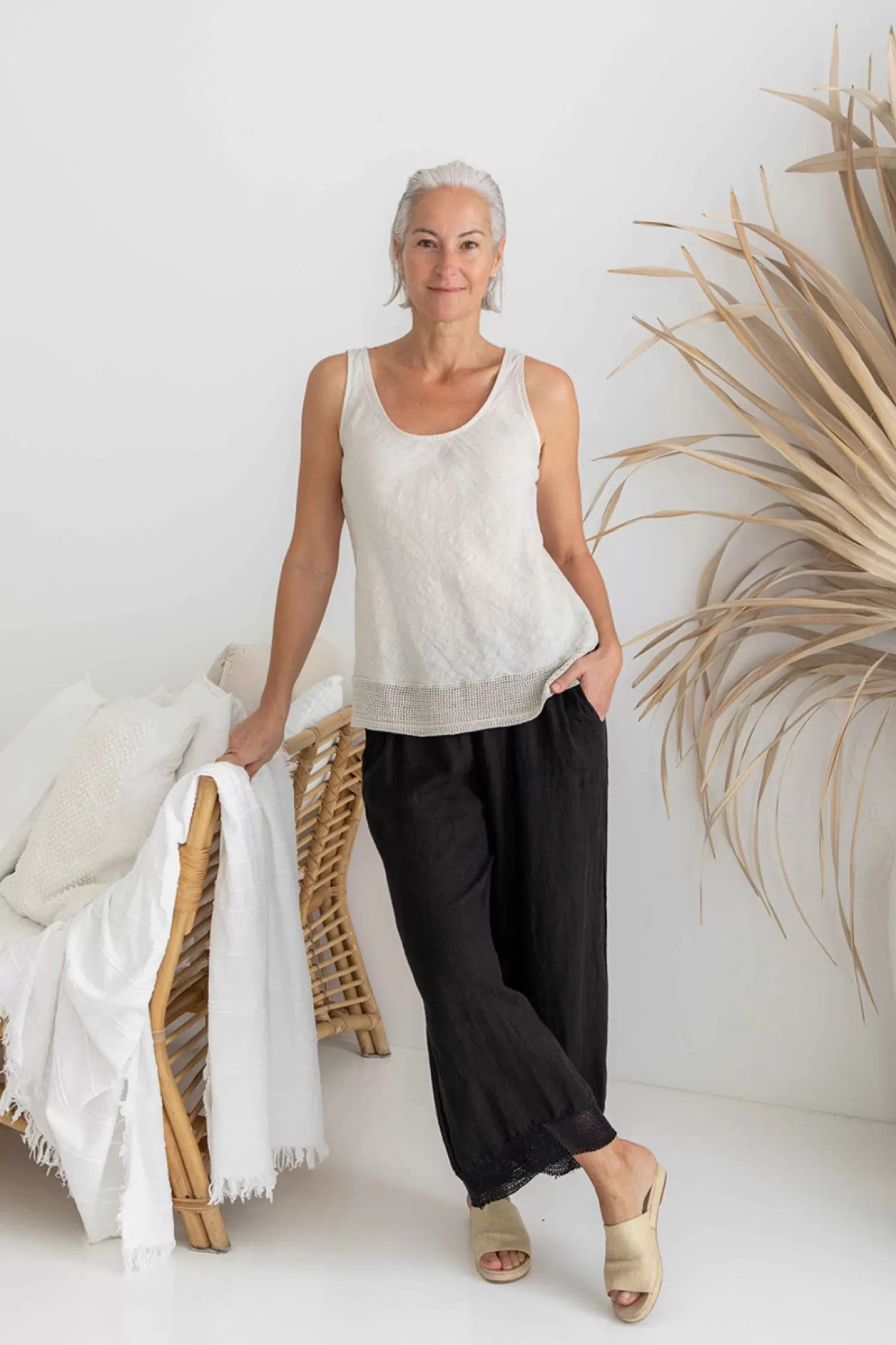 The Italian Cartel Ladies Pants*Paneta Pant - Black - IC28