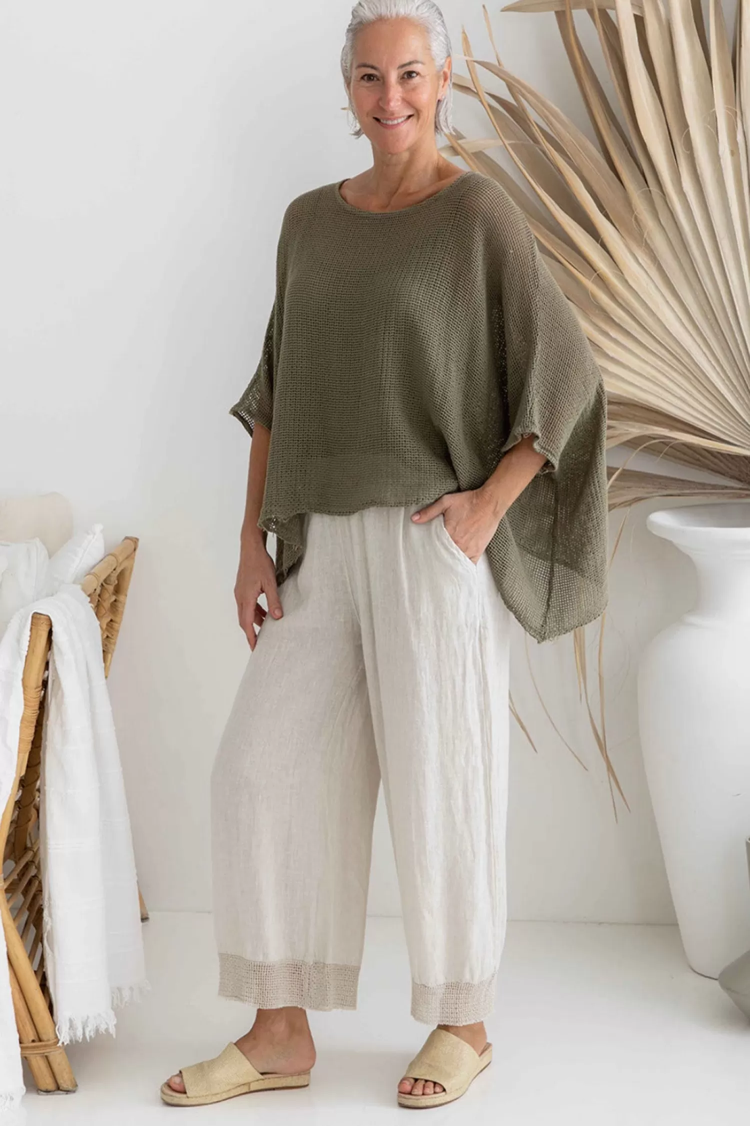 The Italian Cartel Ladies Pants*Paneta Pant - Sand - IC28