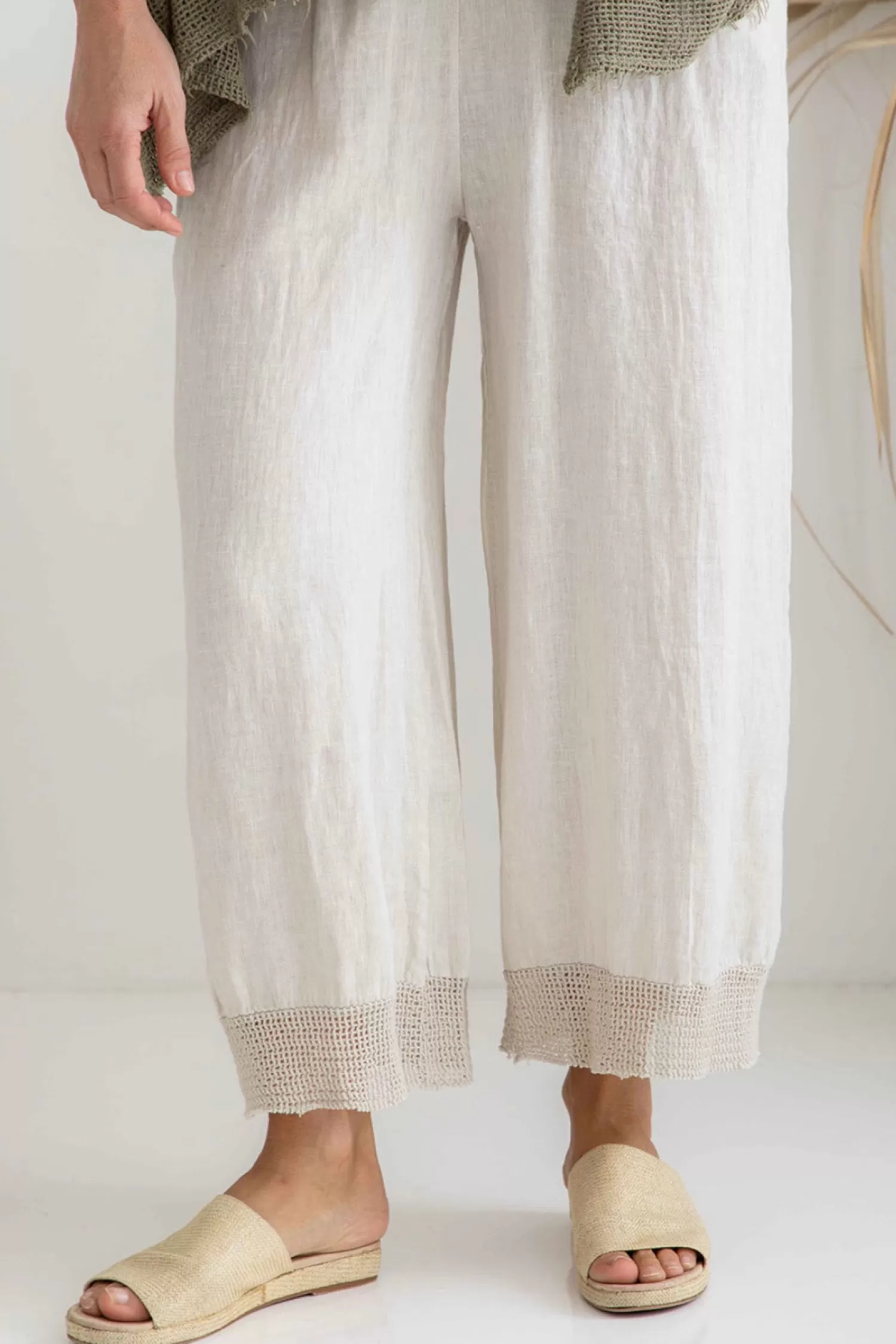 The Italian Cartel Ladies Pants*Paneta Pant - Sand - IC28