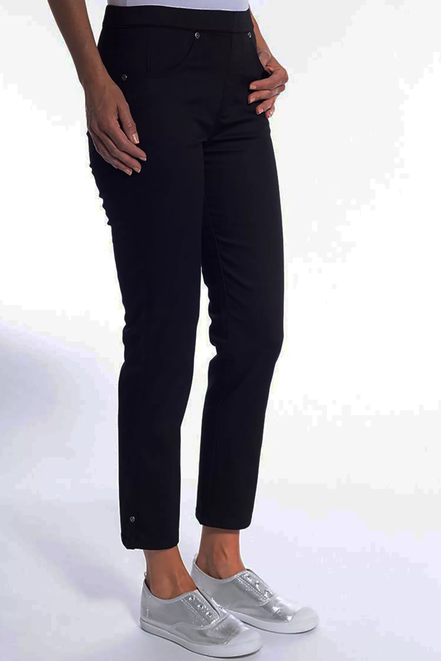 Cafe Latte Ladies Pants*Pull On 7/8 Jeans - Black - CL5