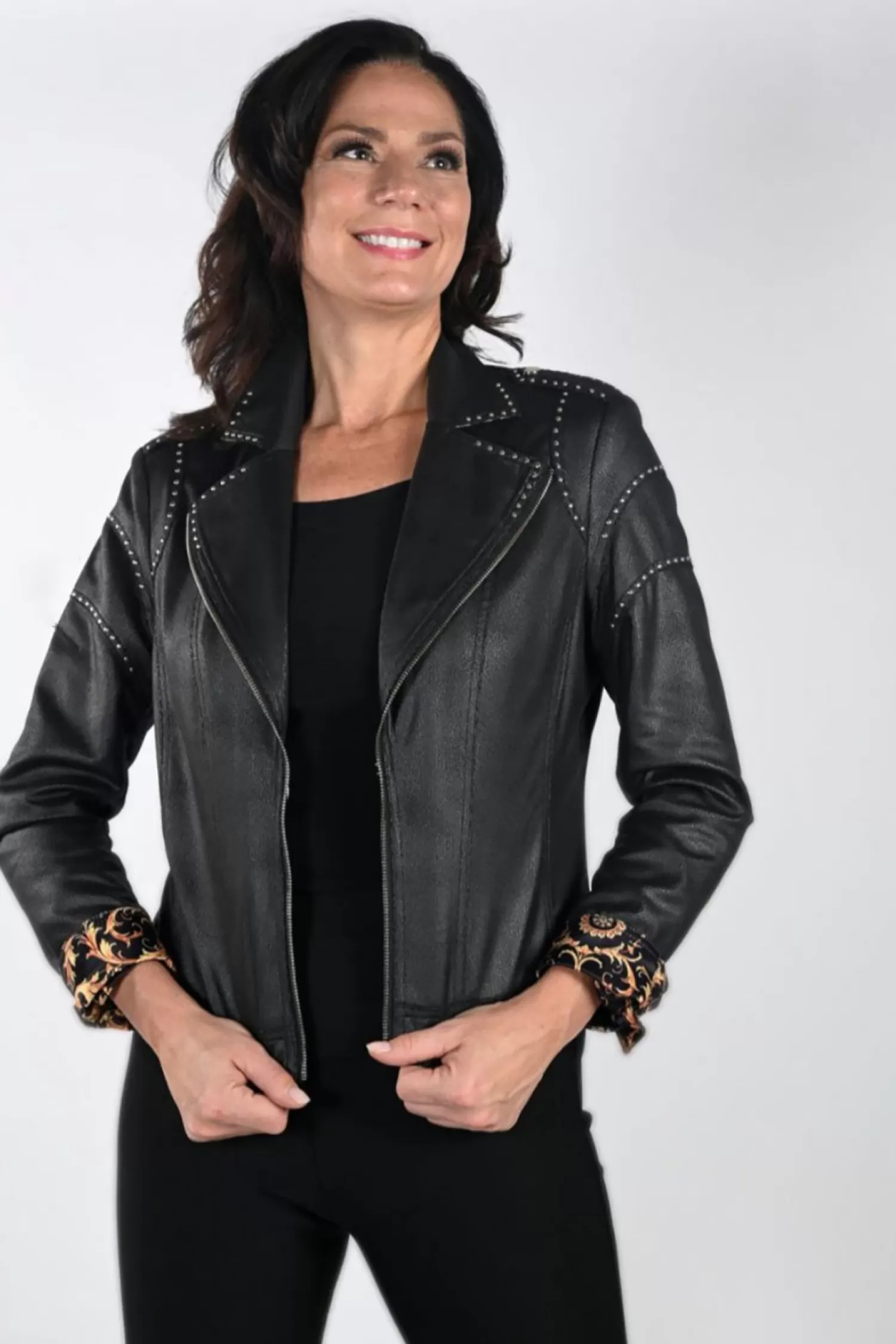 Frank Lyman Coats & Jackets*Rizzo Black Jacket - FL30