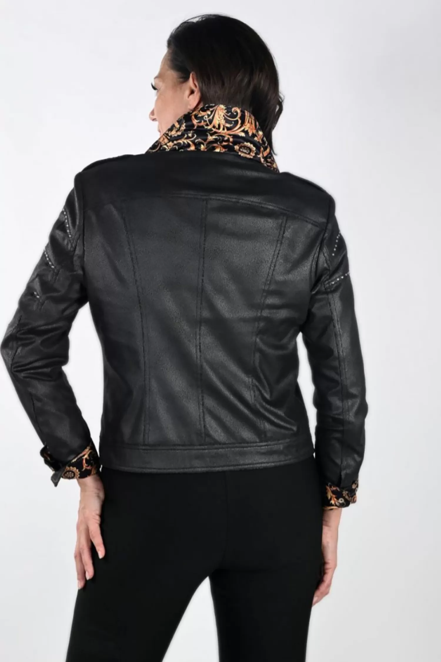Frank Lyman Coats & Jackets*Rizzo Black Jacket - FL30