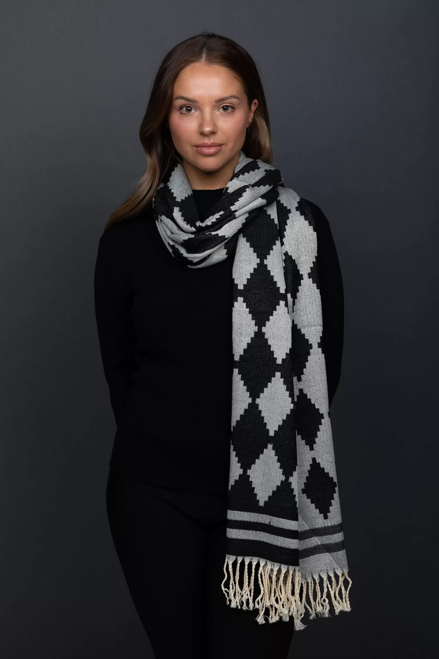 Brave & True Scarves & Wraps*Rosie Scarf | Black | BT22