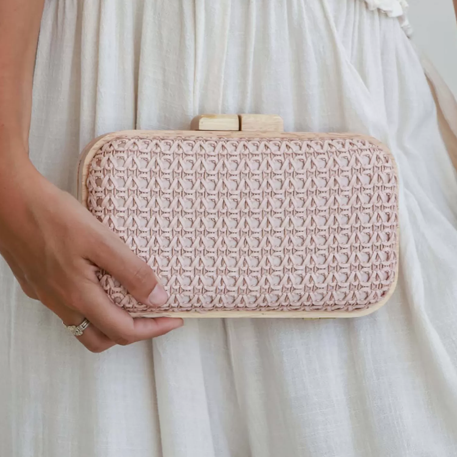 Spice Up Handbags*Timber Frame Clutch Bag | Blush