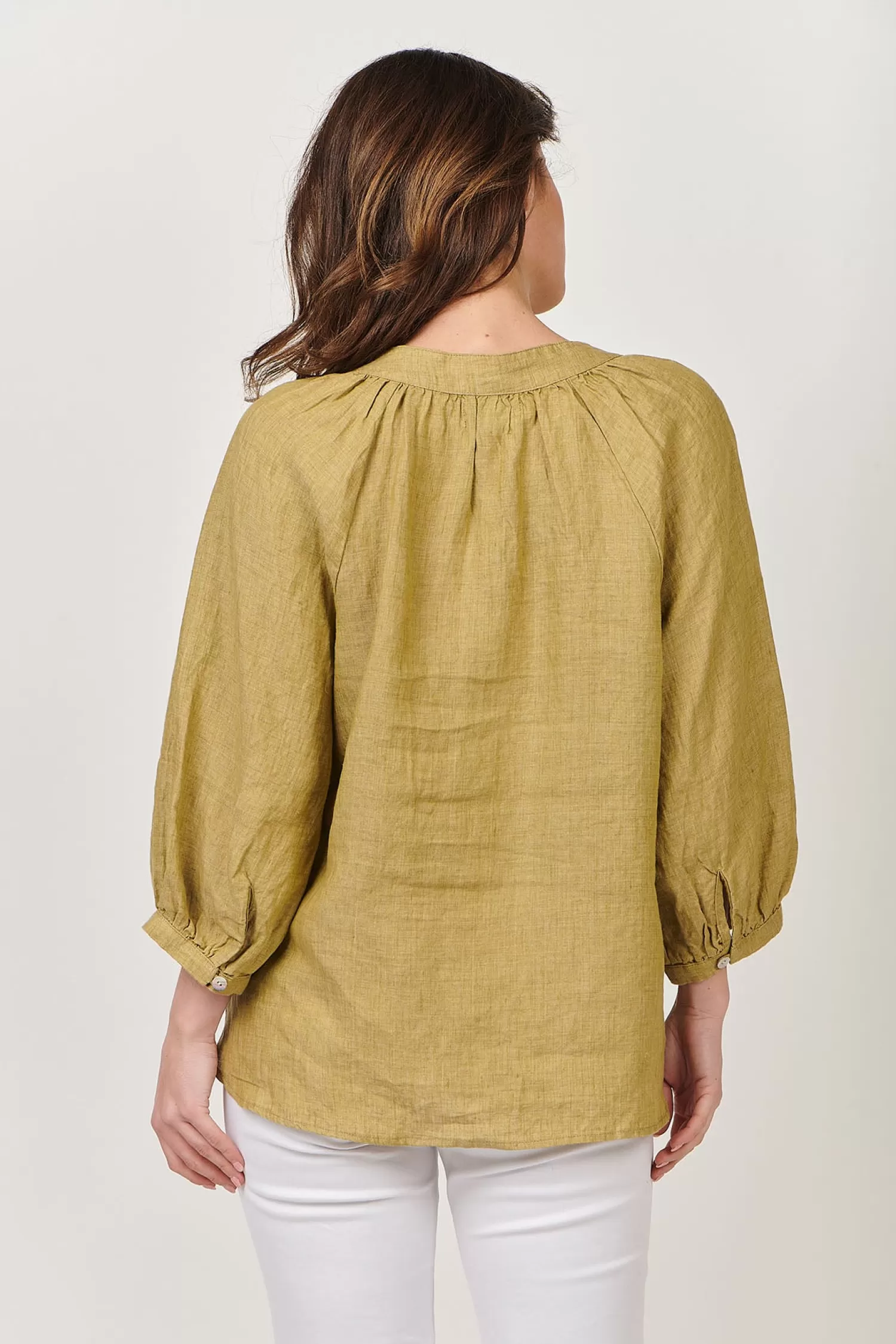 Naturals By O & J Linen Lovers | Shirts & Tops*Trudy V-Neck Linen Top - Peridot - OJ24