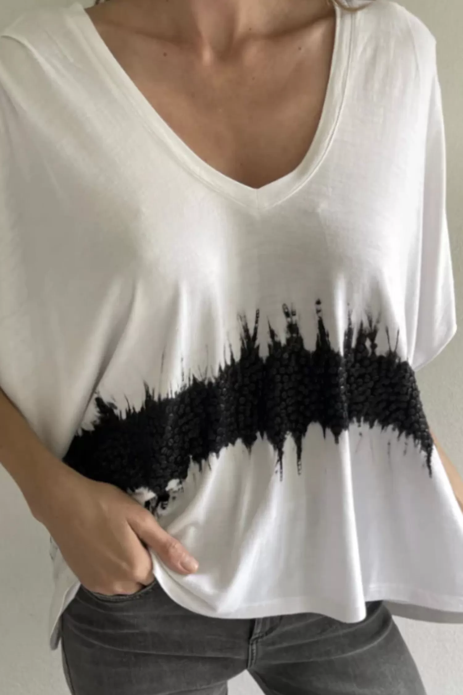 Adine Studio Shirts & Tops*Undone Tee - White - AS5