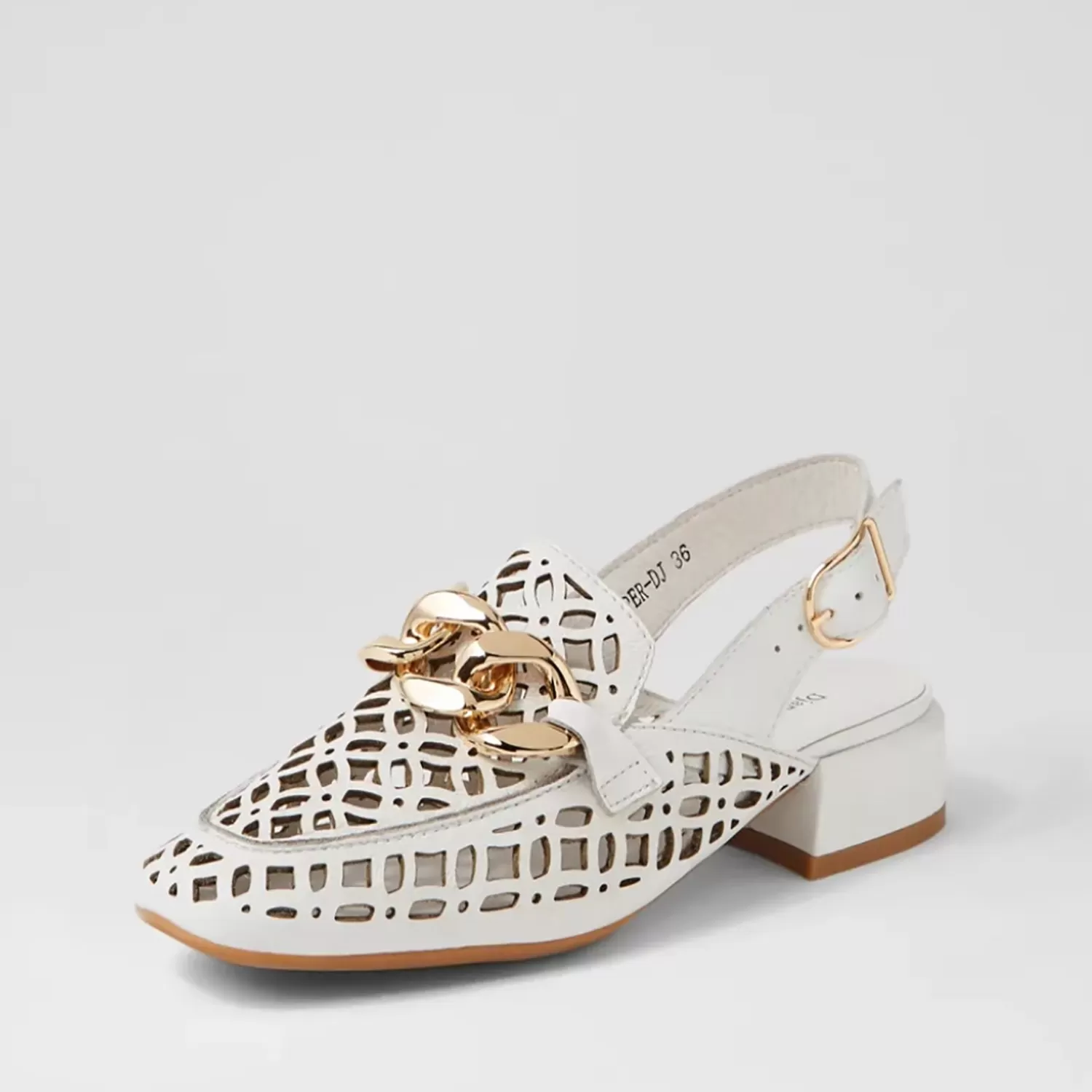 Django & Juliette Flats | Sandals*Vooper Flats - White - DJ29